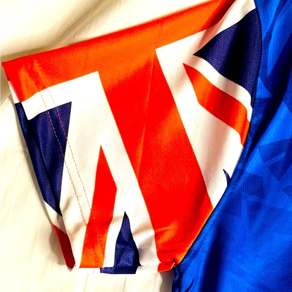 FIJI Men’s Size Large All Over Tribal Palm Tree Flag Print Jersey Shirt Blue NWT - Picture 5 of 12